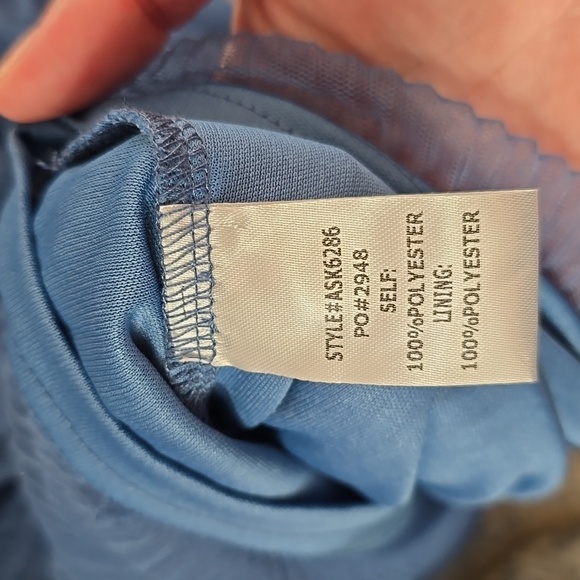 Anniewear Tiered Tulle Blue Midi Skirt, Size Small, NWT - Picture 8 of 8